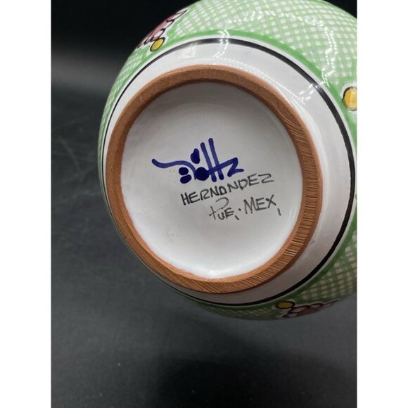 Mexican Puebla Talavera Signed Hernandez Folk Art Pottery Vase Ruffled 4 3/4” - Picture 7 of 10